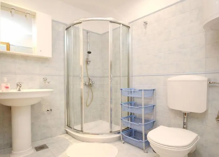 In Mit Eigenem Balkon Und Meerblick By Interhome Апартаменты Башка