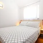 In Mit Eigenem Balkon Und Meerblick By Interhome Apartmán *