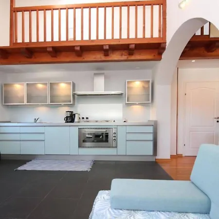 In Mit Eigenem Balkon Und Meerblick By Interhome Apartmán Baška