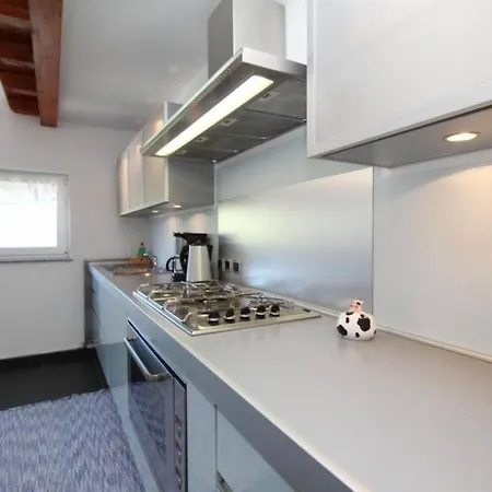 Apartmán In Mit Eigenem Balkon Und Meerblick By Interhome *